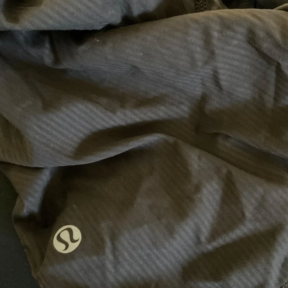 LULULEMON Pants Dance Studio Crop Size 4 Pull On Grey - Picture 3 of 7